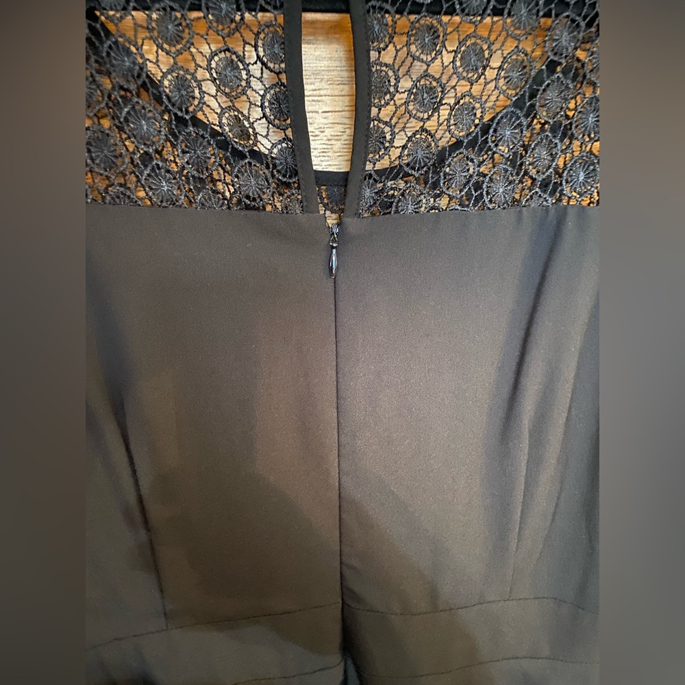 City Chic cocktail dress with sheer deep v and detailing - Picture 4 of 5